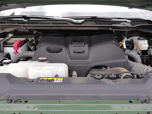 2022 Toyota Tundra SR5 3.5L V6 (A10) 4x2 CrewMax 5.5 ft. box 145.7 in. WB